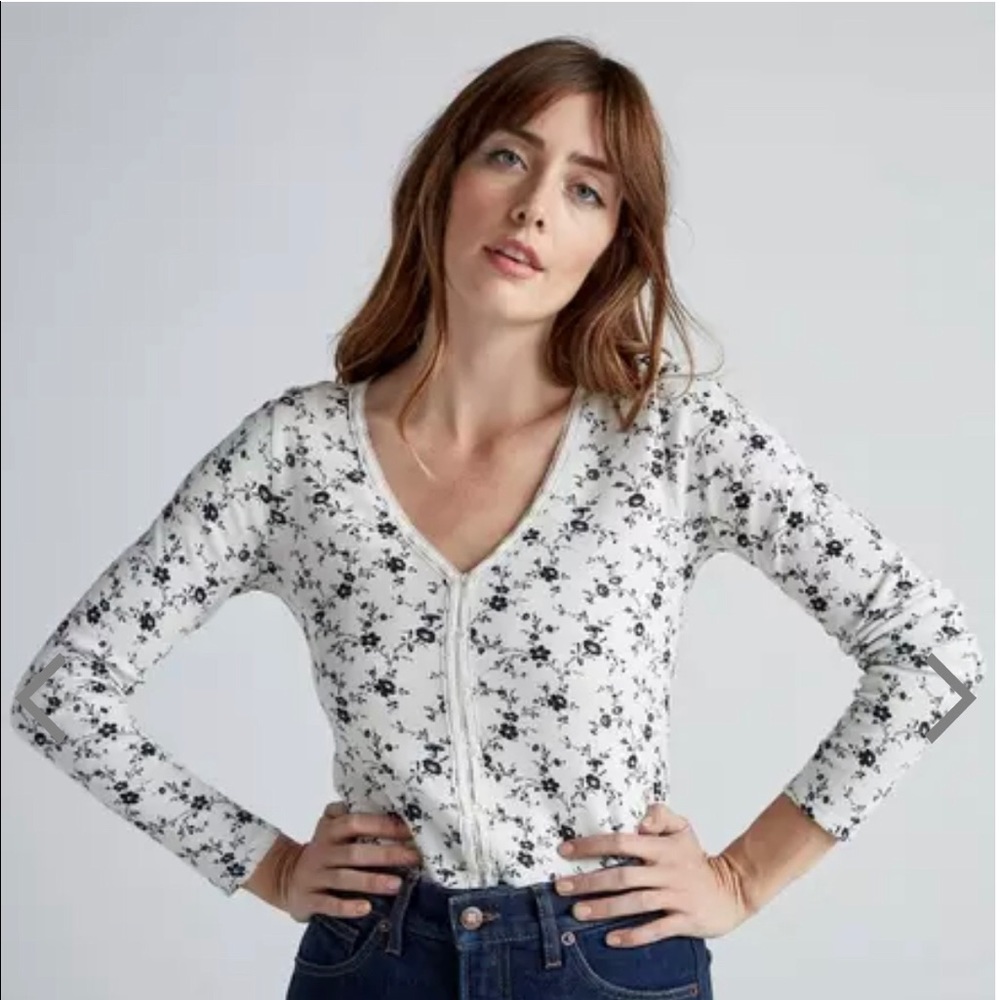Lucky Brand floral lace henley size M NWT